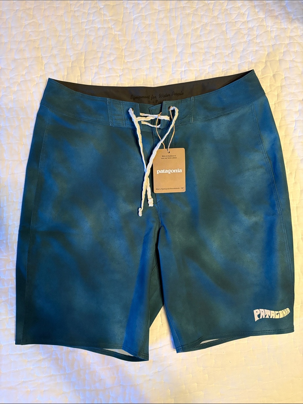 Patagonia Hydropeak Boardshorts 18”, Sz 28 waist, in Sea spray tidal teal